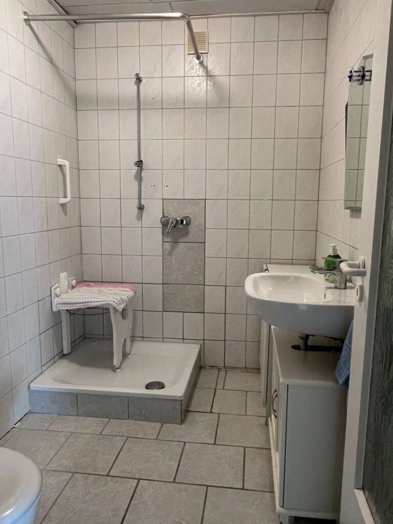 innenansicht_badeinliegerwohnung-xl