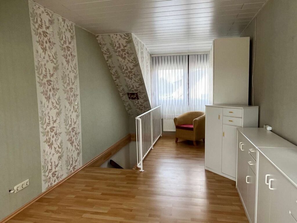 innenansicht_schlafzimmereinliegerwohnung-1-xl