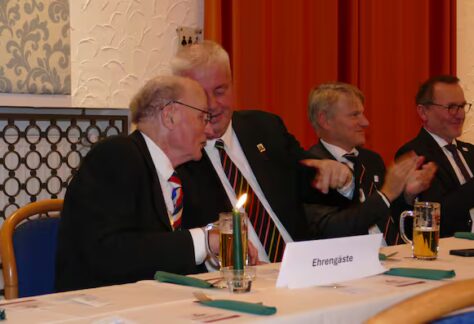 7YYUMFTEJRDKVNQCF5CRXOY2LI