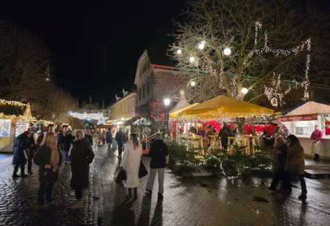 FM7CLPWCDRHMRJMZZ2TQVAMIAI