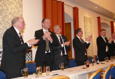 ZNXVLG3U4VGXJII6RLBVUDAXUA