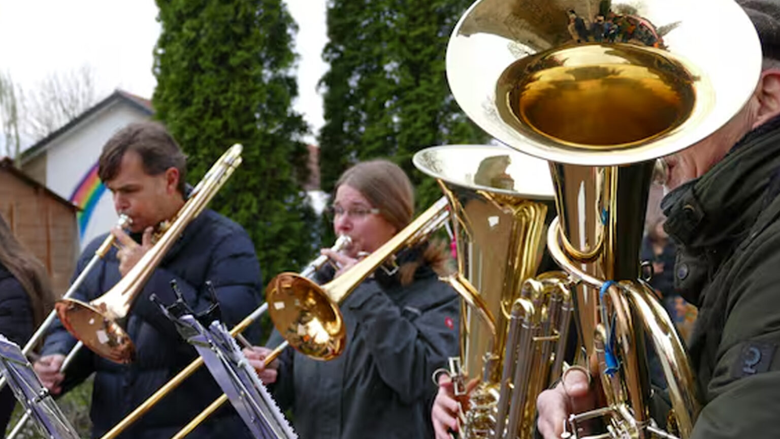 Bergkrug-Weihnachten stimmen sich auf Weihnachten ein