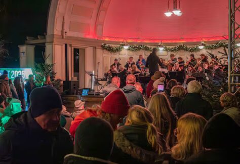 CHNHHDP5BBEQXF7FIB25CQSB3Y