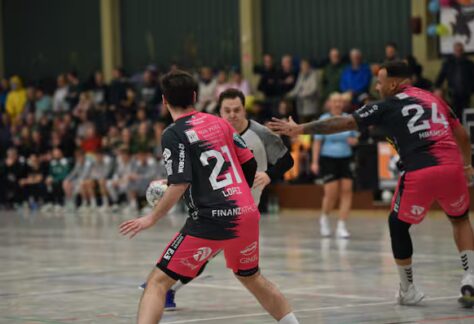 SMFXZ562TND7LFJKNUF7ZVZTE4