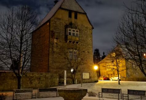 YMMUDOZR3JB2NE7B4KKFF3VKLU