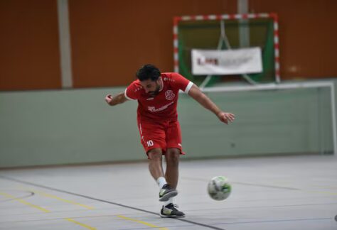 YWZNOTTVQJDLZDELUEUUQ2ICBI